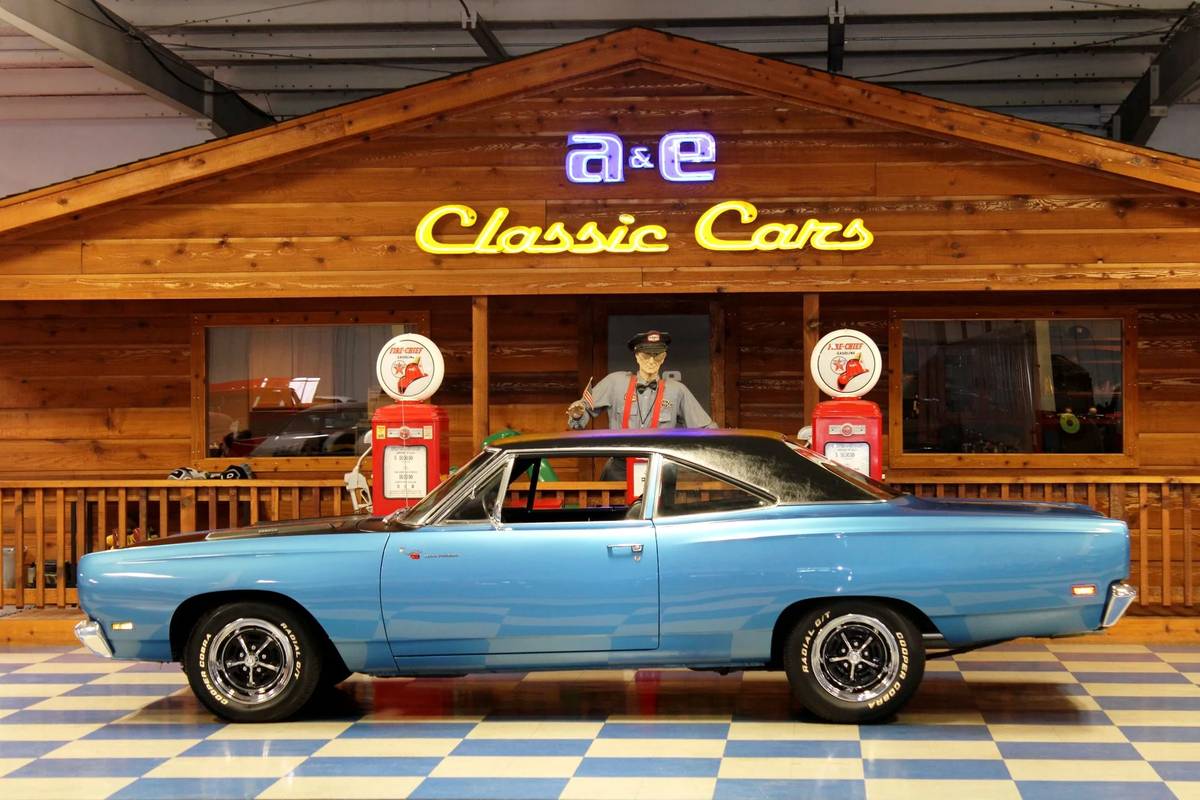 Plymouth-roadrunner-1969-6