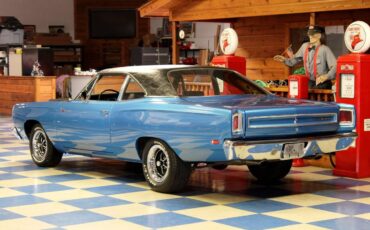 Plymouth-roadrunner-1969-8