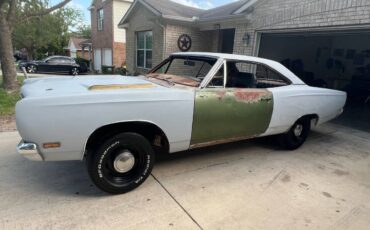 Plymouth-roadrunner-1969-brown-13