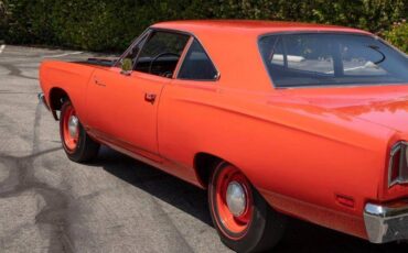 Plymouth-roadrunner-1969-red-7
