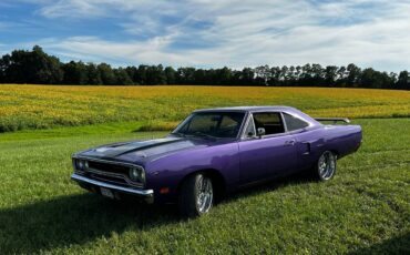 Plymouth-roadrunner-1970-purple-1