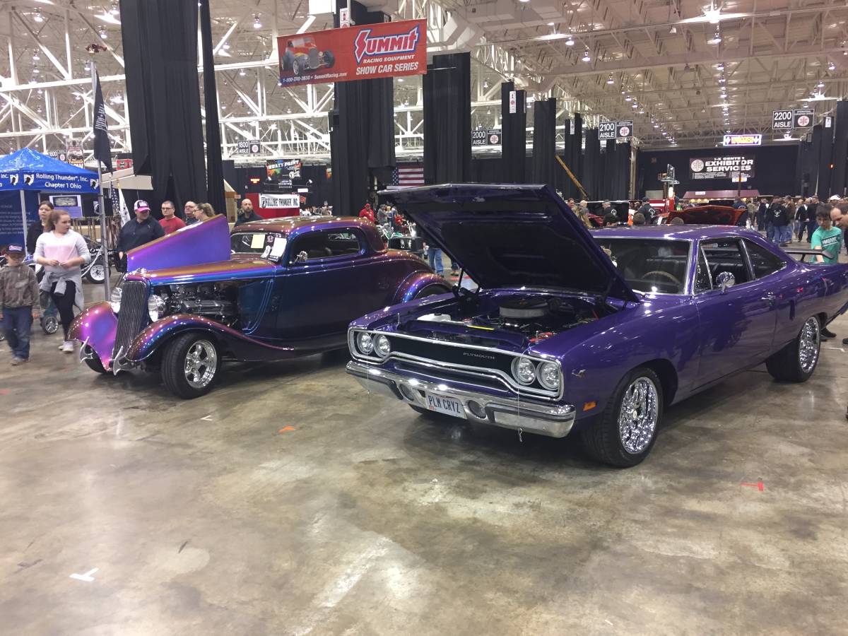 Plymouth-roadrunner-1970-purple-16