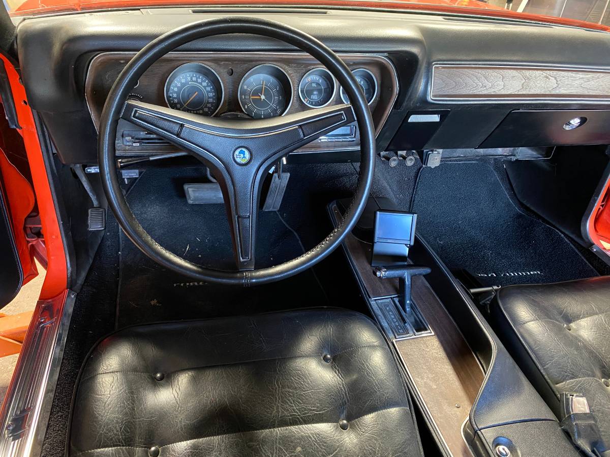 Plymouth-roadrunner-1971-orange-6