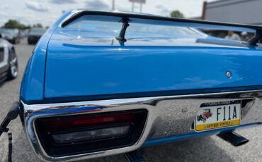 Plymouth-roadrunner-1972-blue-3