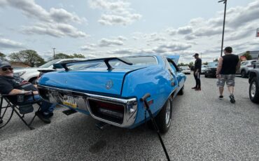 Plymouth-roadrunner-1972-blue-4