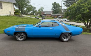 Plymouth-roadrunner-1972-blue-7