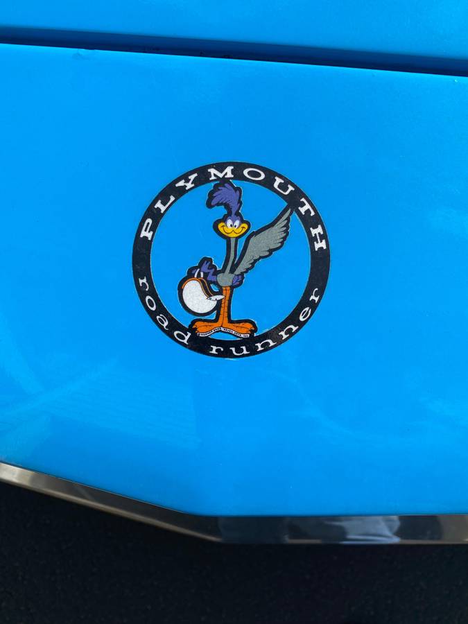 Plymouth-roadrunner-1973-blue-9