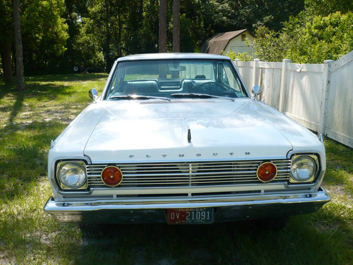 Plymouth-satellite-1966-white-3