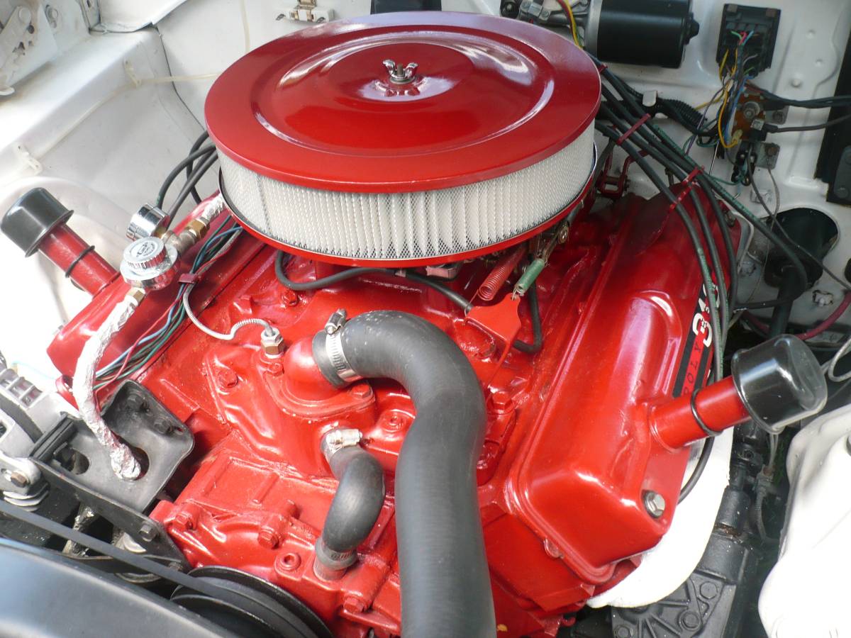 Plymouth-satellite-1966-white-9