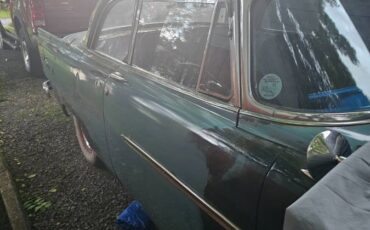 Plymouth-savoy-1956-8