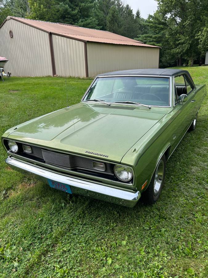 Plymouth-scamp-1971-green