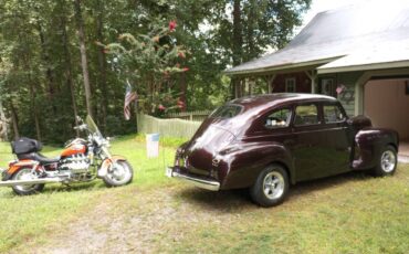 Plymouth-special-deluxe-1941-brown-18