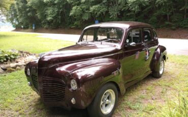 Plymouth-special-deluxe-1941-brown