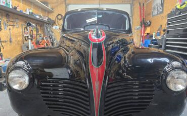 Plymouth-special-deluxe-1941-custom-1