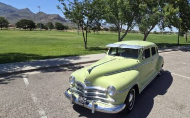 Plymouth-special-deluxe-1947-yellow-3