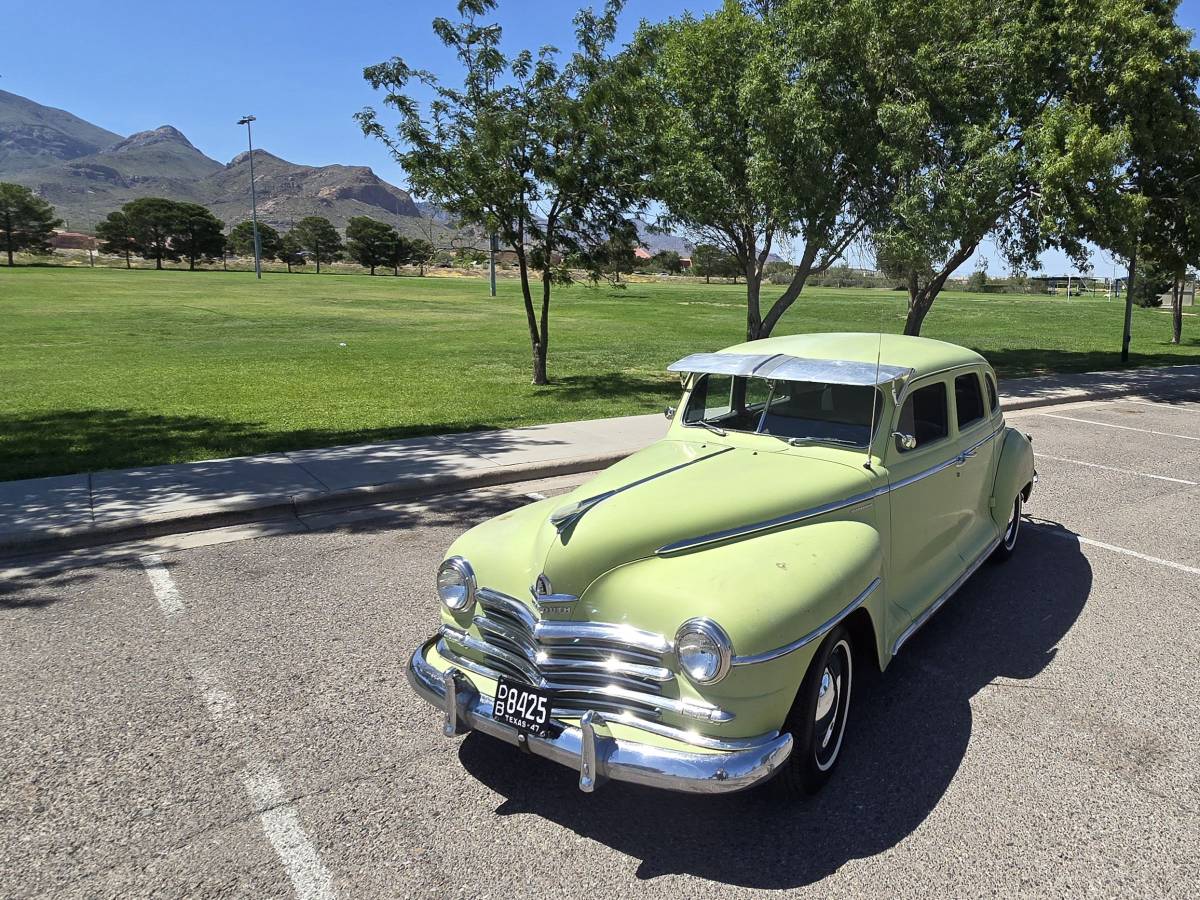 Plymouth-special-deluxe-1947-yellow-3