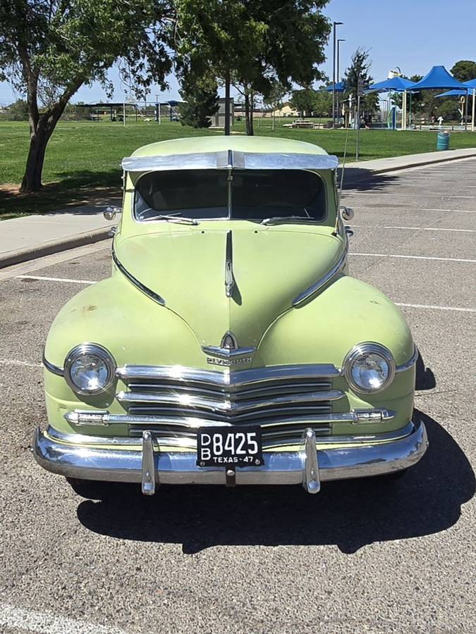 Plymouth-special-deluxe-1947-yellow-5