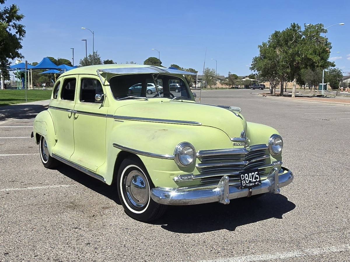 Plymouth-special-deluxe-1947-yellow-6