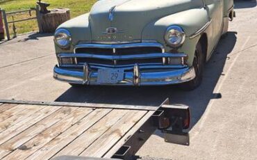 Plymouth-special-deluxe-1950-green