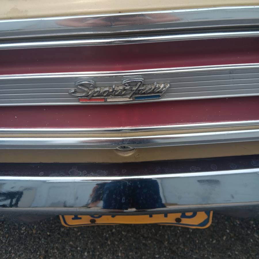Plymouth-sport-fury-1968-14