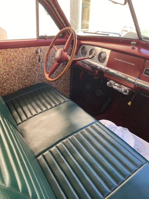 Plymouth-suburban-wagon-1949-custom-21