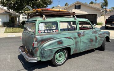 Plymouth-suburban-wagon-1949-custom-7