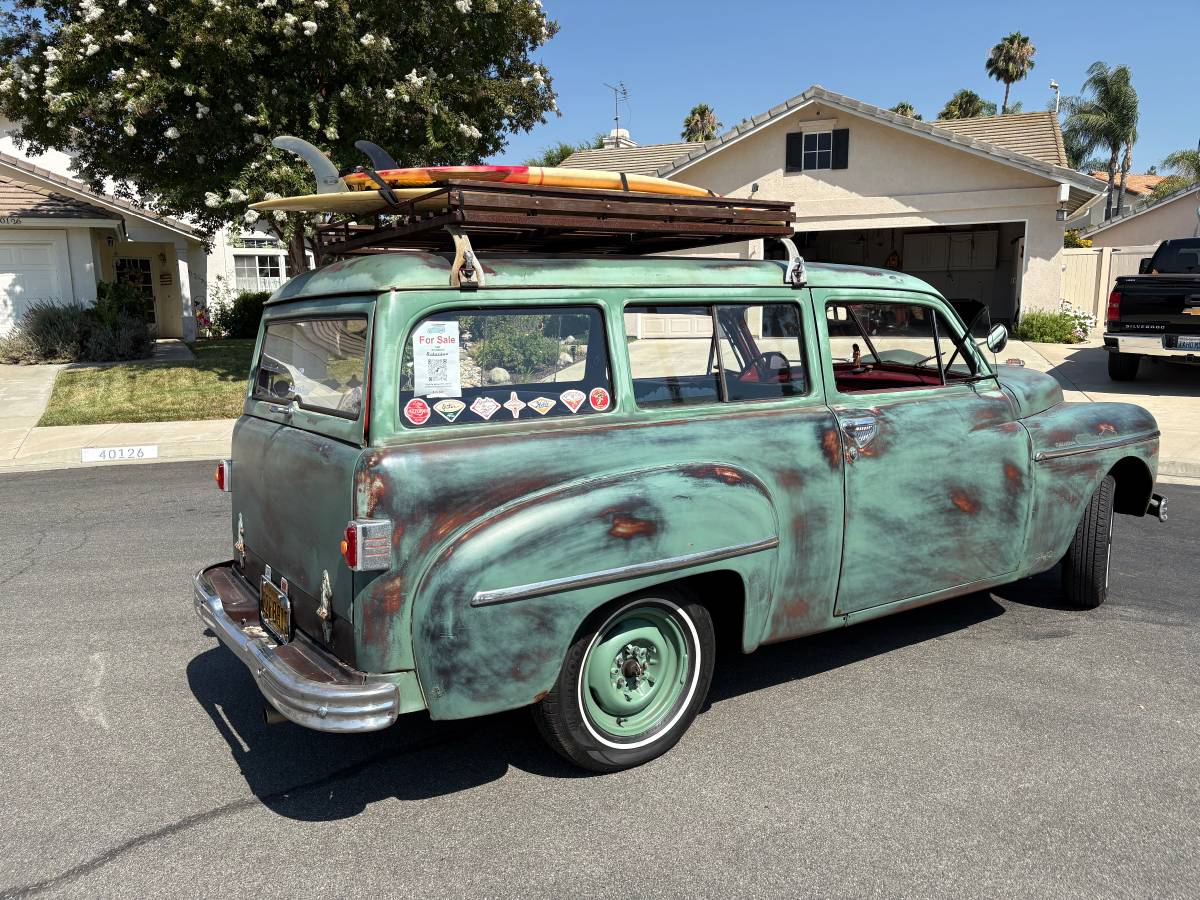 Plymouth-suburban-wagon-1949-custom-7