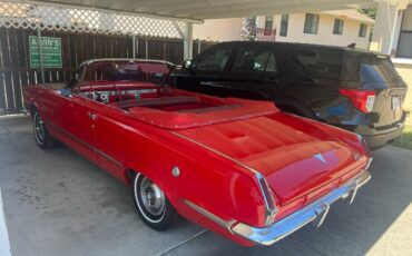Plymouth-valiant-1964-red-1