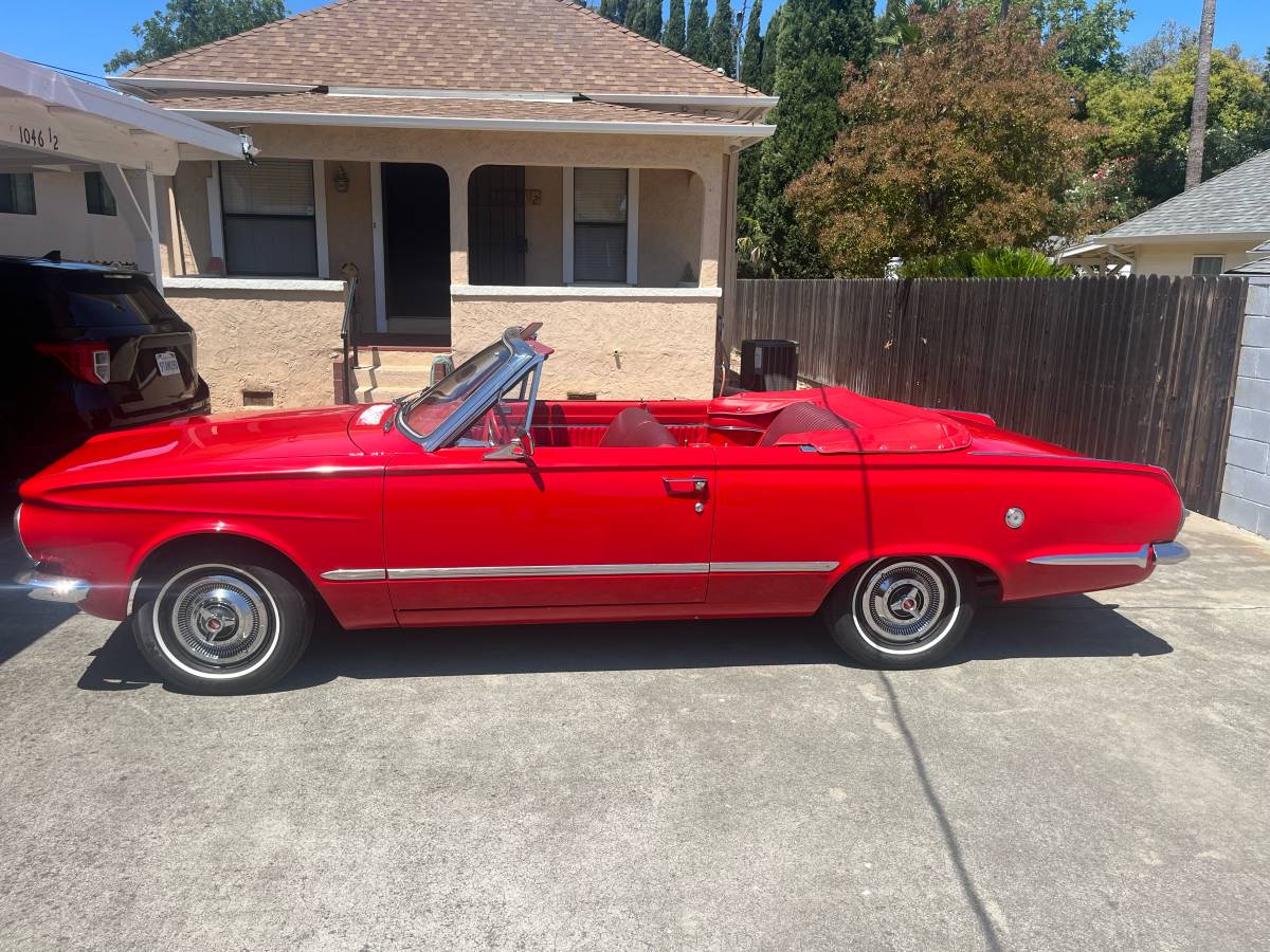 Plymouth-valiant-1964-red-13