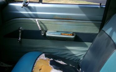 Plymouth-valiant-1965-white-18
