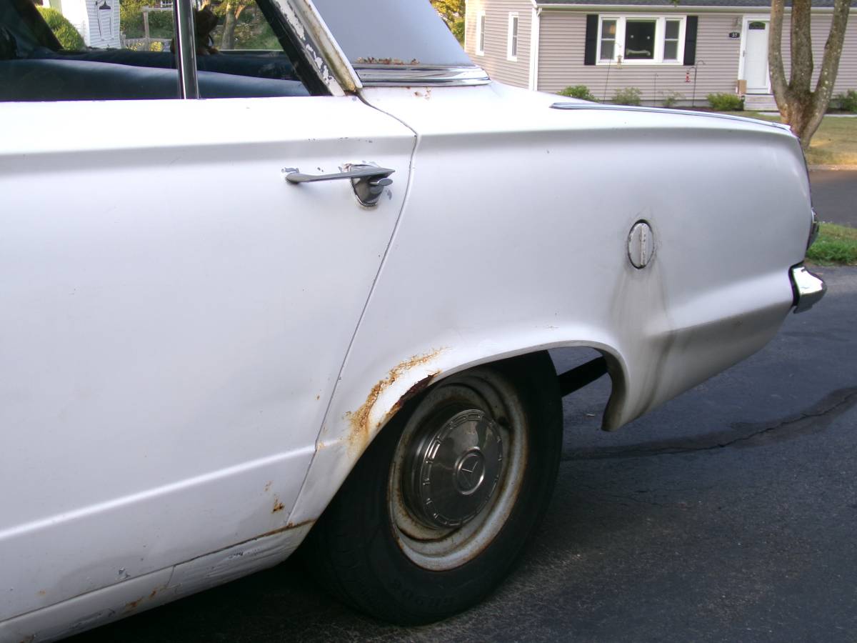 Plymouth-valiant-1965-white