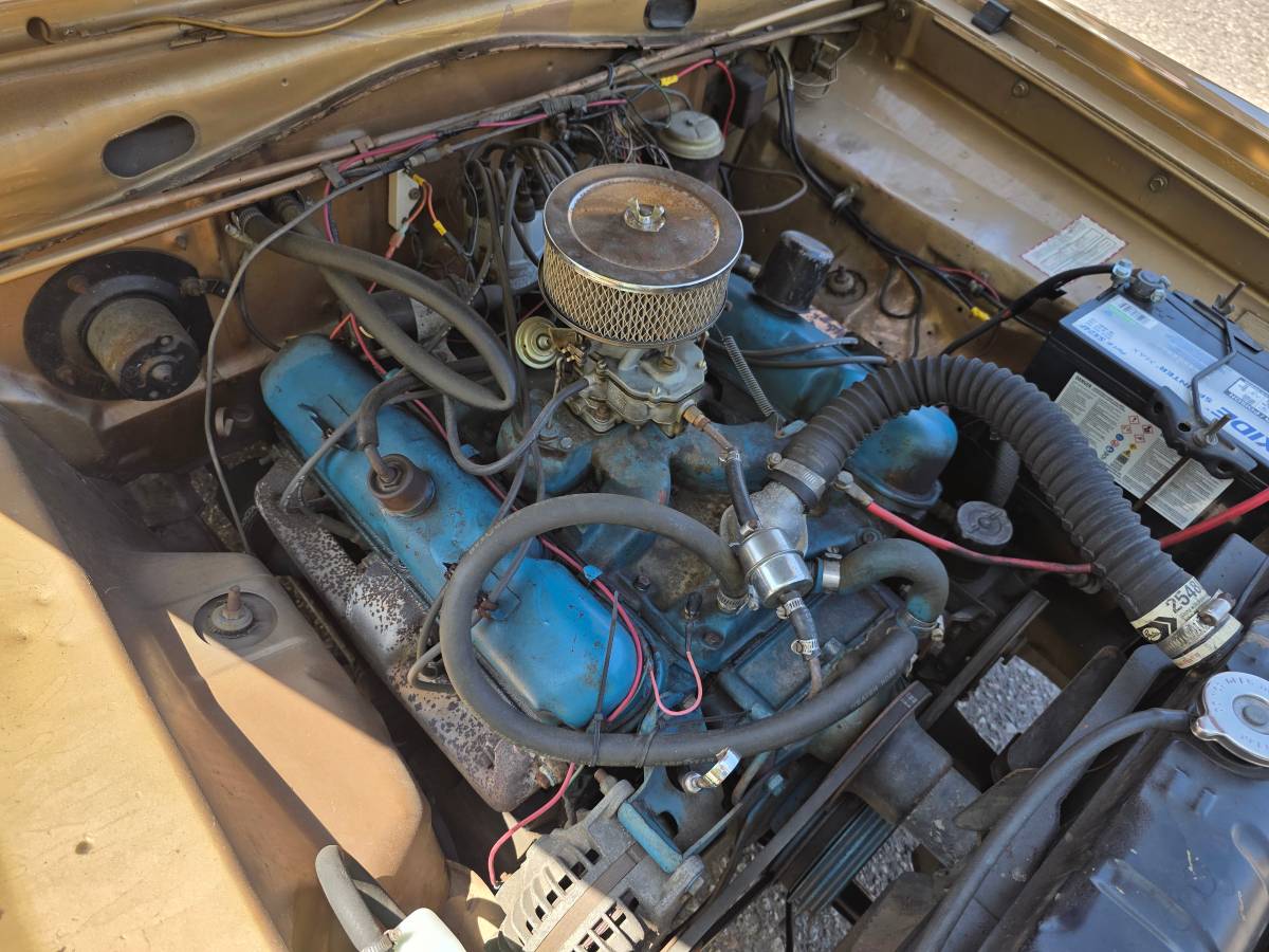 Plymouth-valiant-1966-13