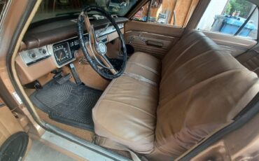 Plymouth-valiant-1966-custom-7