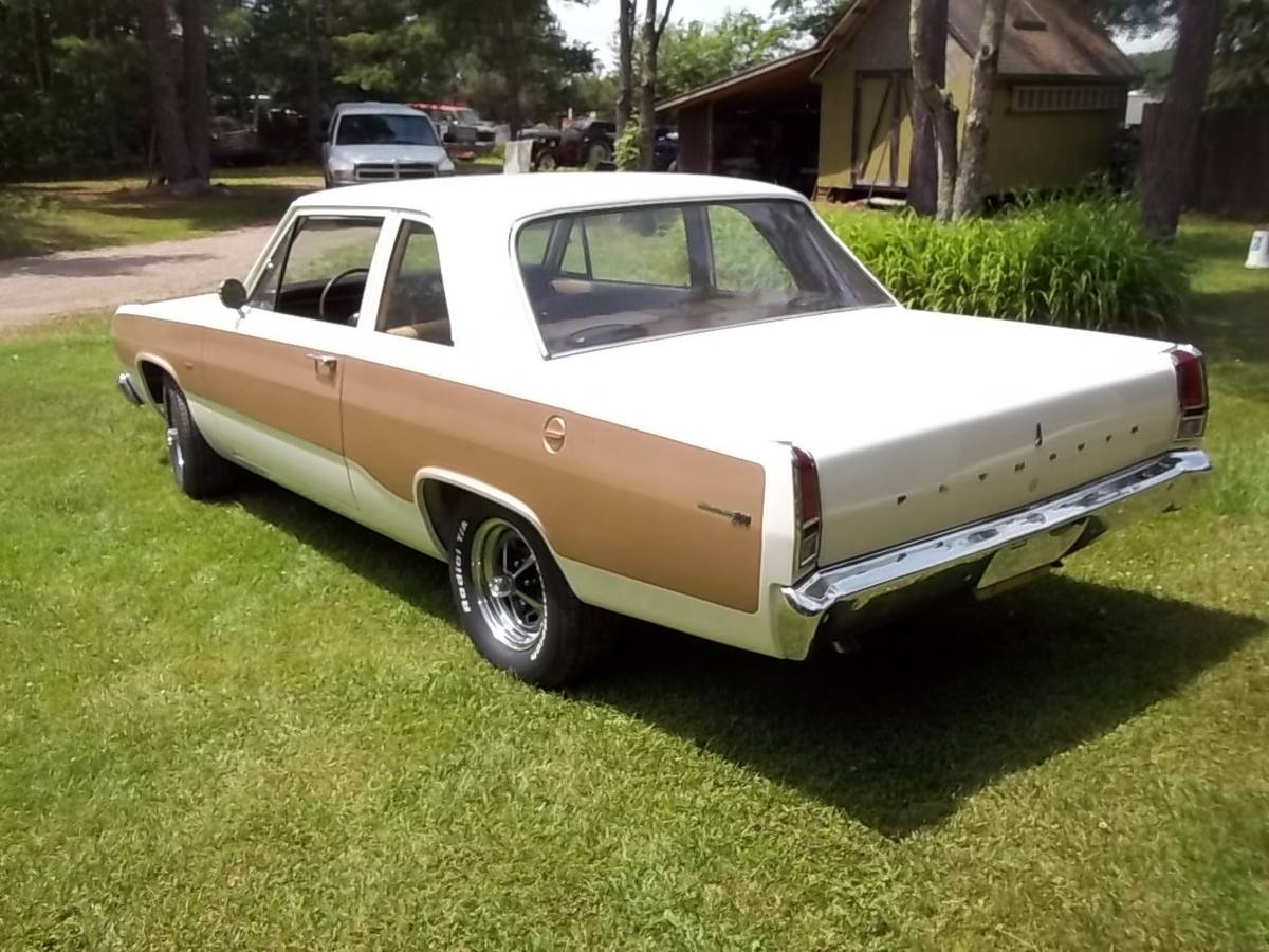 Plymouth-valiant-1967-1