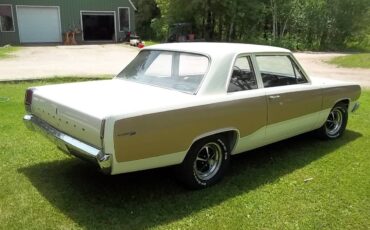 Plymouth-valiant-1967