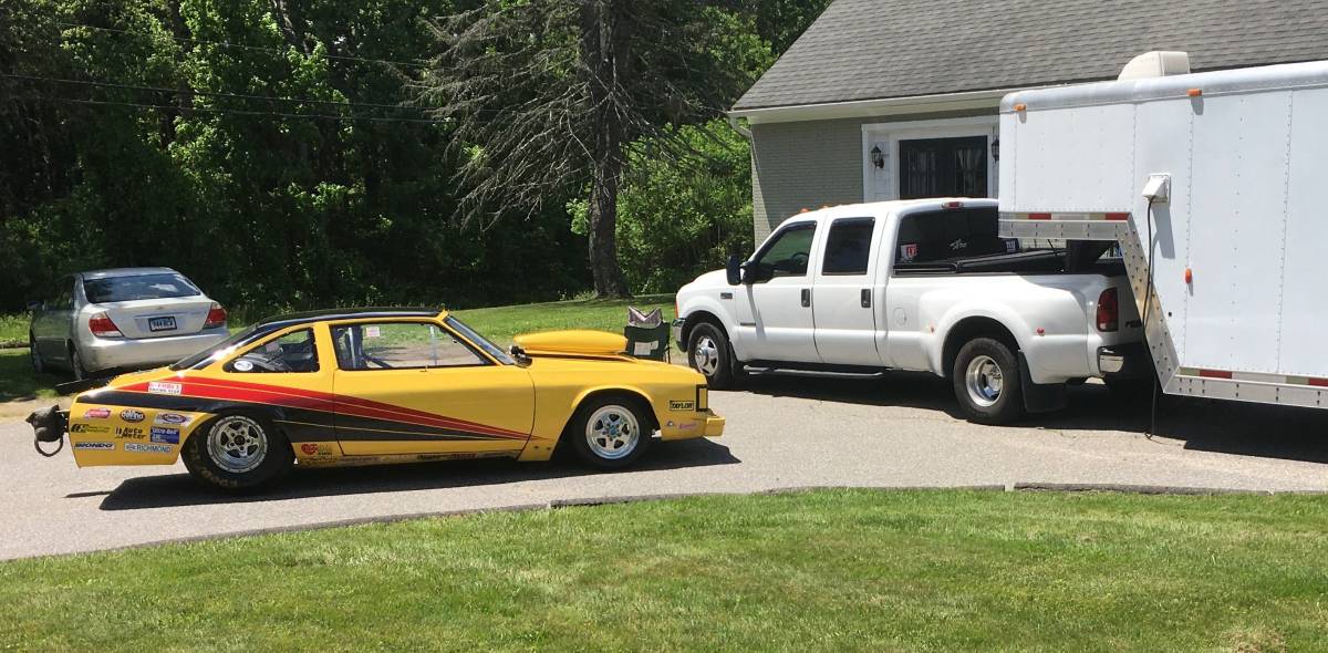 Plymouth-volare-1980-yellow-1