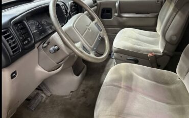 Plymouth-voyager-base-1994-green-2