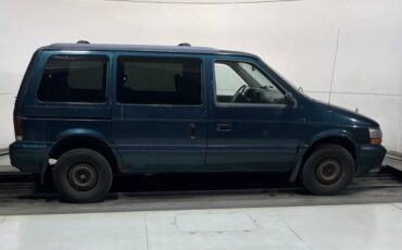 Plymouth-voyager-base-1994-green-7