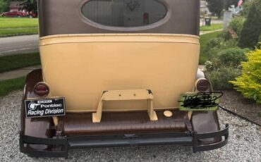 Pontiac-1929-brown-2