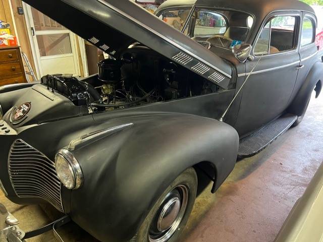 Pontiac-1940-black-2