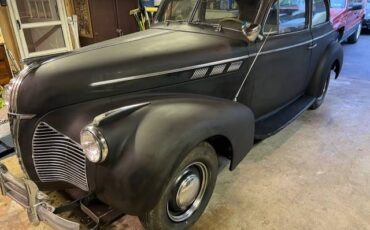 Pontiac-1940-black-5