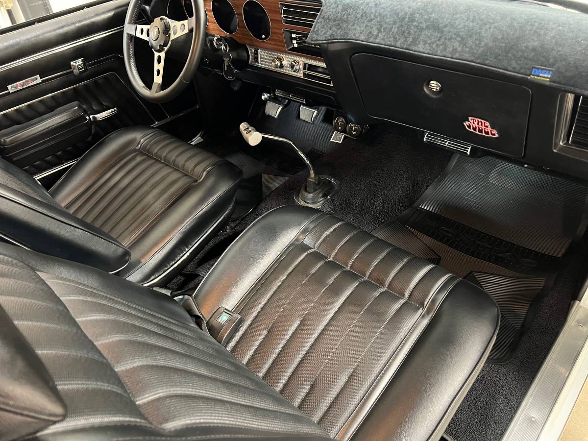 Pontiac-1970-9