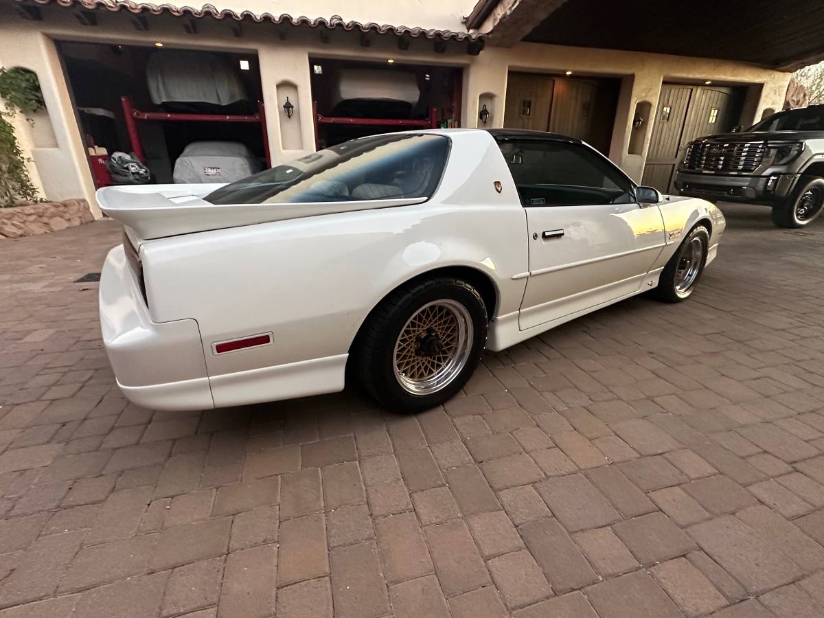 Pontiac-1989-9