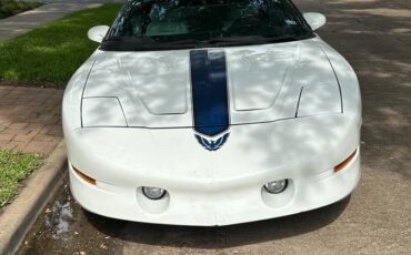 Pontiac-1994-white-4