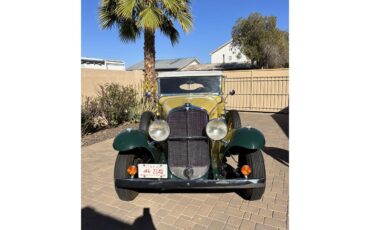 Pontiac-2-dr-coupe-1931-Yellow-green-white-Yellow-green-tan-1