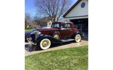 Pontiac-2-dr-coupe-1933-Maroon-Taupe-1
