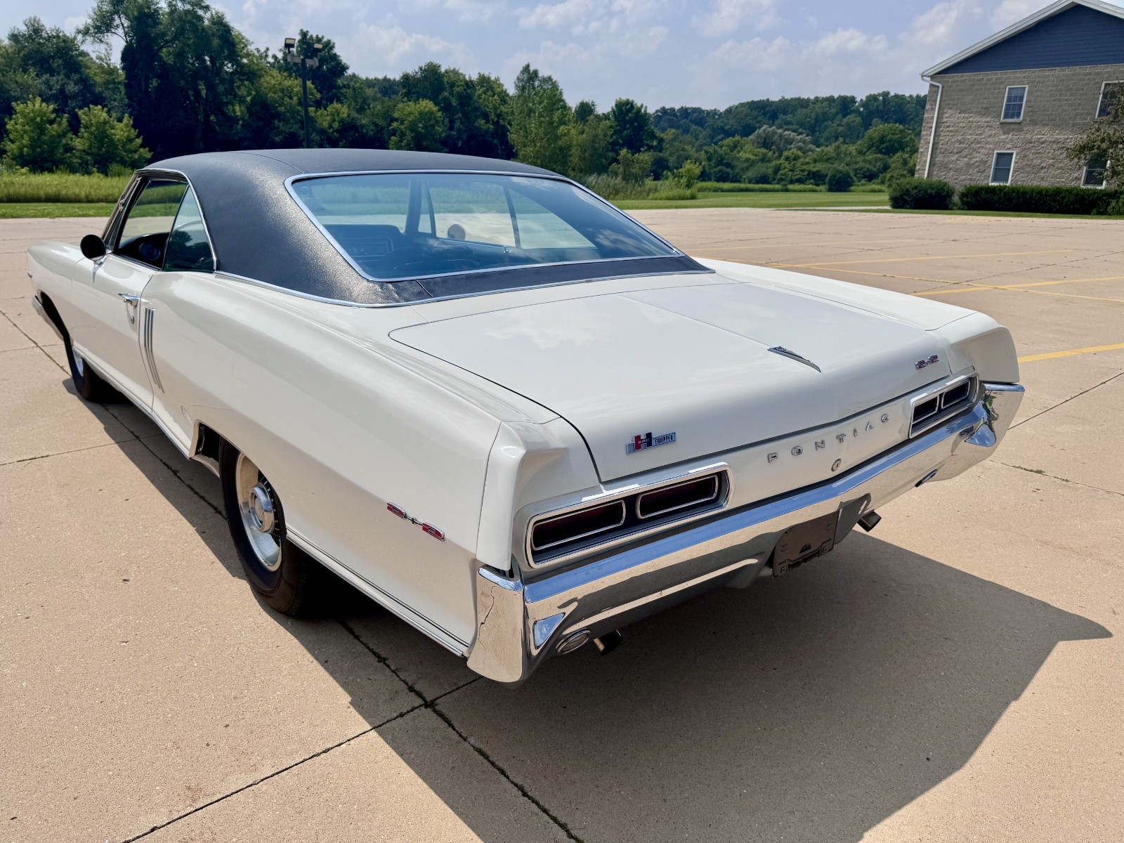 Pontiac-22-1966-1