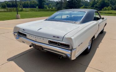 Pontiac-22-1966-3