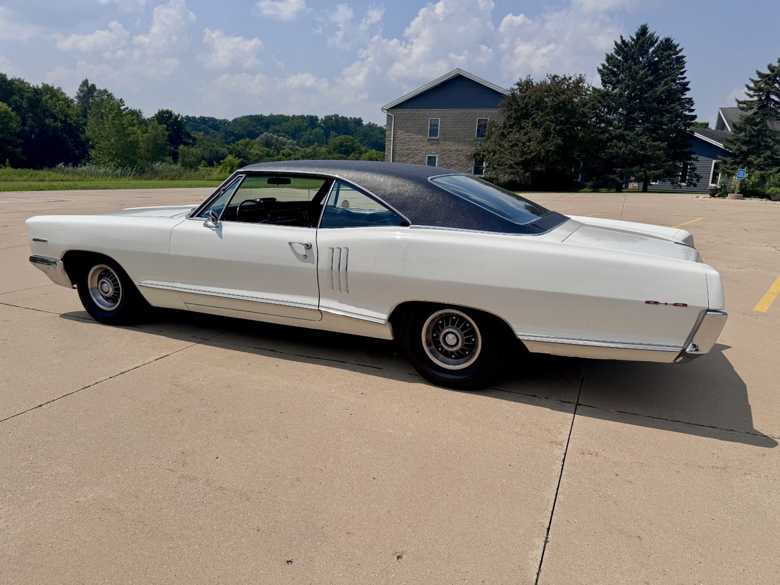 Pontiac-22-1966