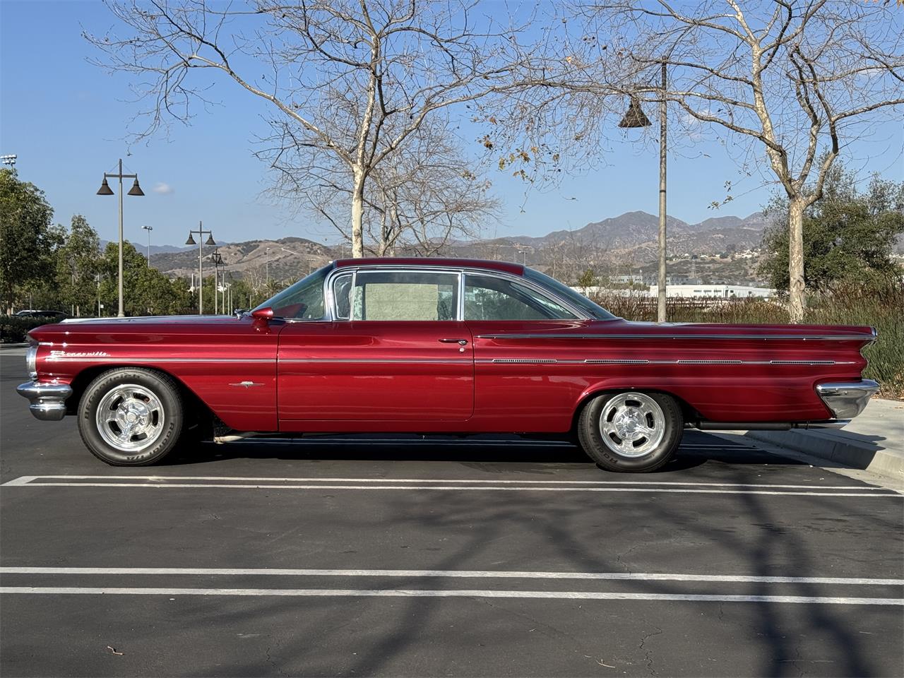 Pontiac-Bonneville-1960-Matador-Red-Burgundy-7